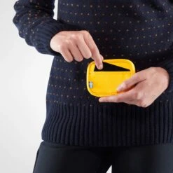 FJÄLLRÄVEN KÅNKEN CARD WALLET - Portmonee -Fjällräven Outdoor Günstiges Geschäft 304067002 e kanken card wallet fjaellraeven 1